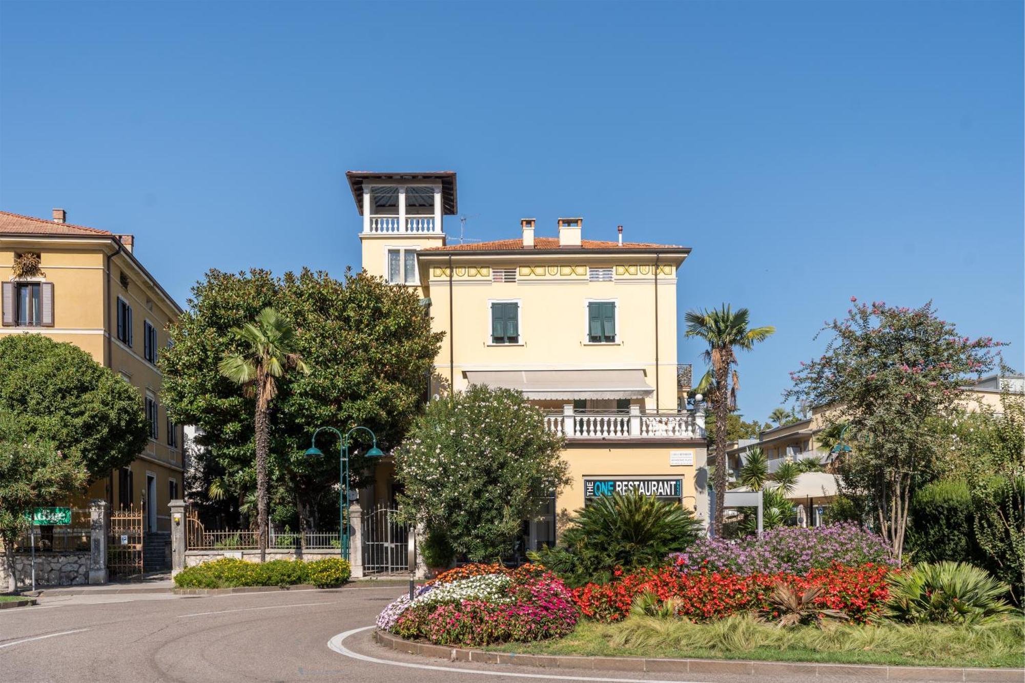 Villa Liberty - Next To Fraglia Vela Riva Dış mekan fotoğraf